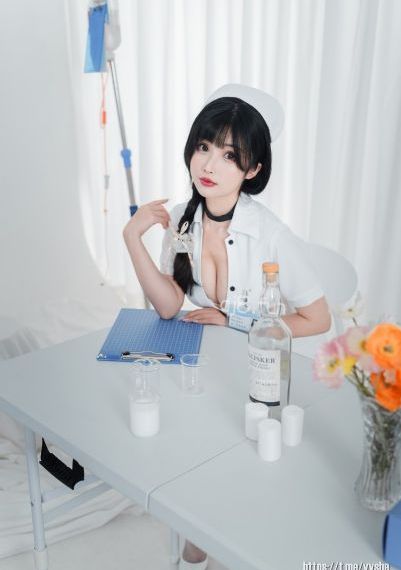 愉快与痛苦_日韩在线播放专区
